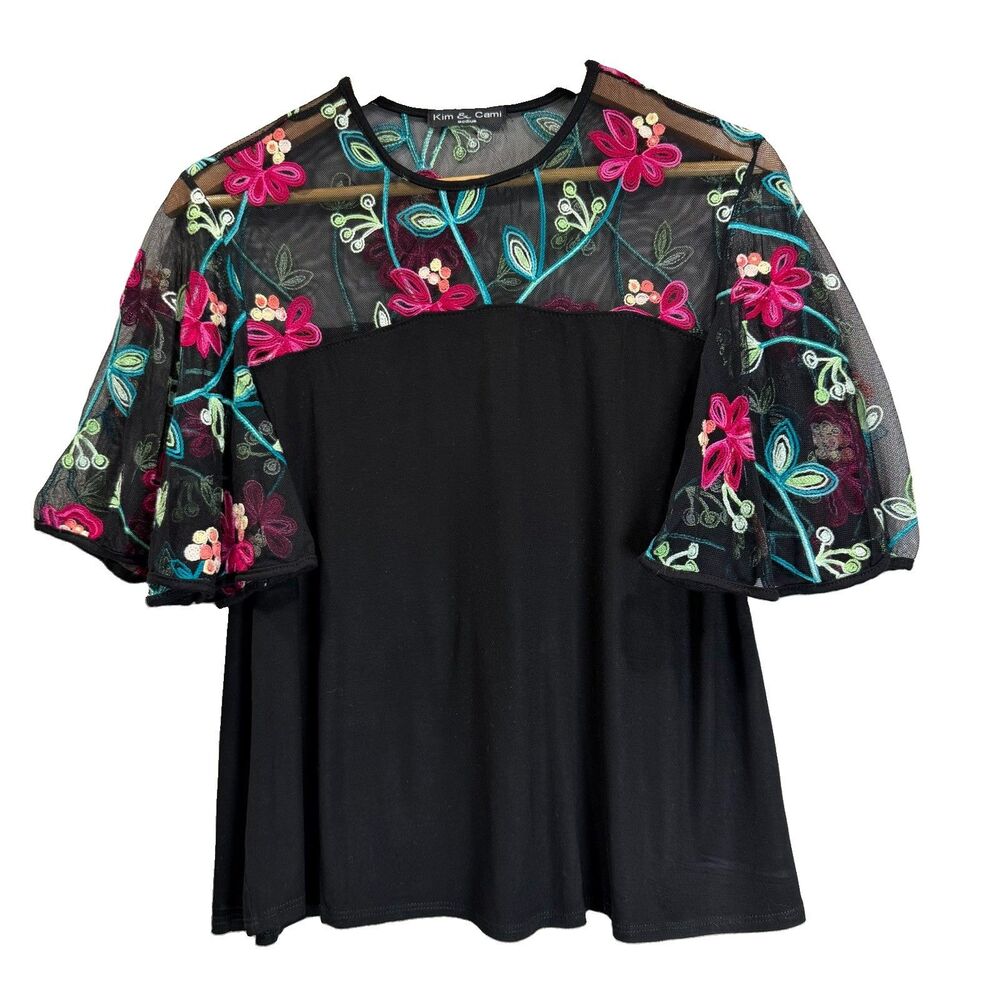 Kim & Cami Women's M Black Embroidered Floral Mesh Knit Flutter Sleeves Top USA